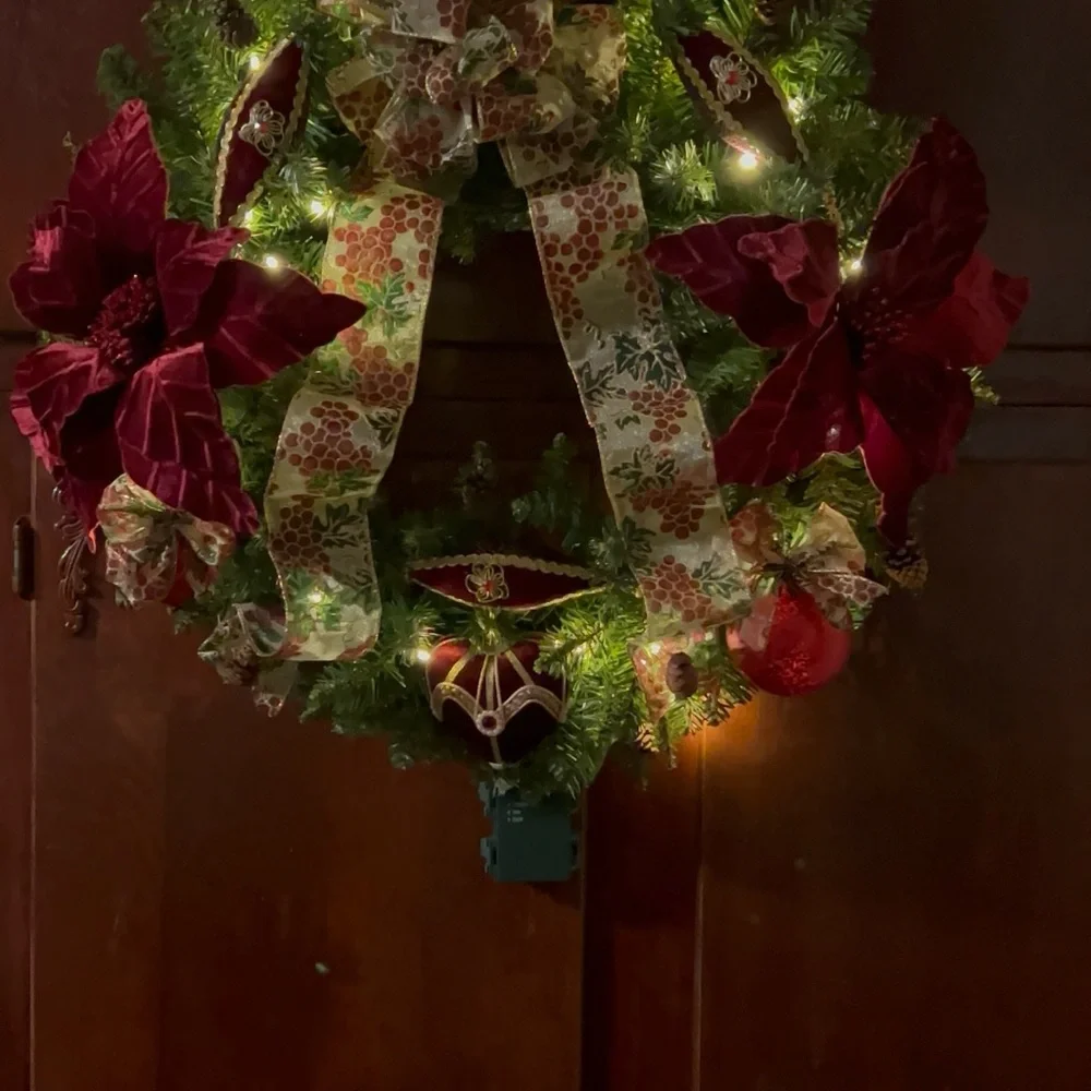 Festive Holiday Wreath with Red Accents